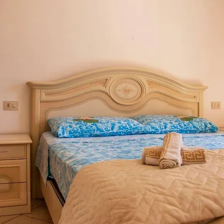 Appartamento Di Antonio Fronte Mare Montesilvano Marina Exterior foto